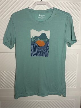cotopaxi Seafoam Green Women's Crewneck Tee